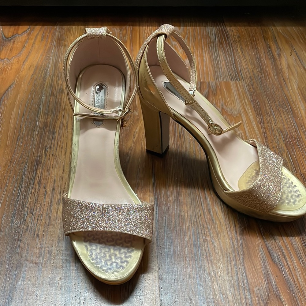 Sparkly pink high heels excellent condition size 7.5